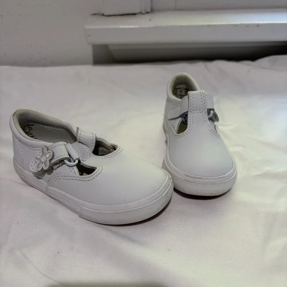Keds Toddler Girls Size 6 Leather Mary Jane White Shoes Daphne T Strap Classic